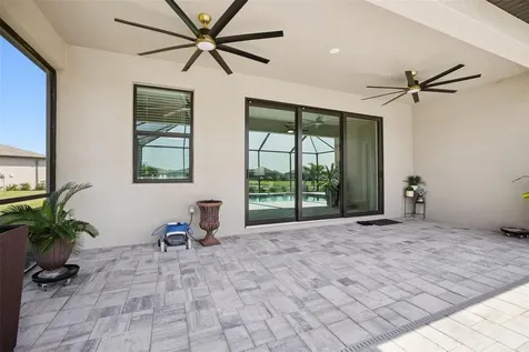 1885 Crossvine Court Port Charlotte FL 33953