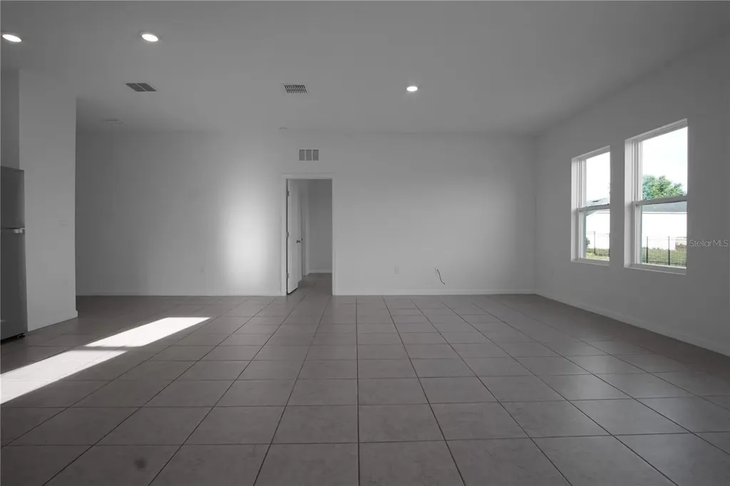 456 Hennepin Loop Lake Wales FL 33898