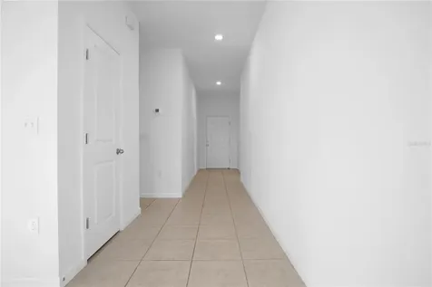 456 Hennepin Loop Lake Wales FL 33898