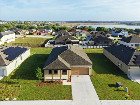 456 Hennepin Loop Lake Wales FL 33898