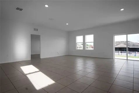 456 Hennepin Loop Lake Wales FL 33898