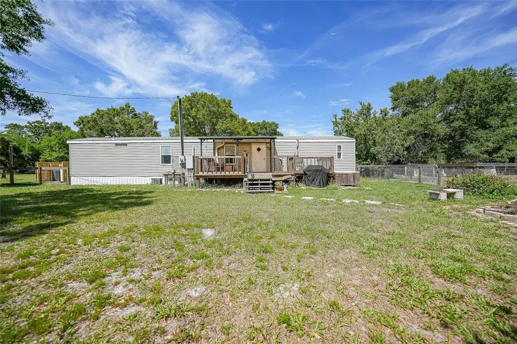 2402 NW Pine Creek Avenue Arcadia FL 34266