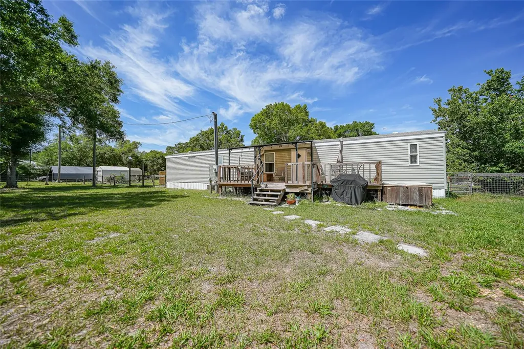 2402 NW Pine Creek Avenue Arcadia FL 34266