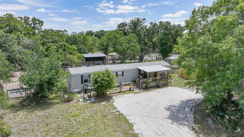 2402 NW Pine Creek Avenue Arcadia FL 34266