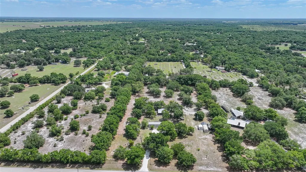 2402 NW Pine Creek Avenue Arcadia FL 34266