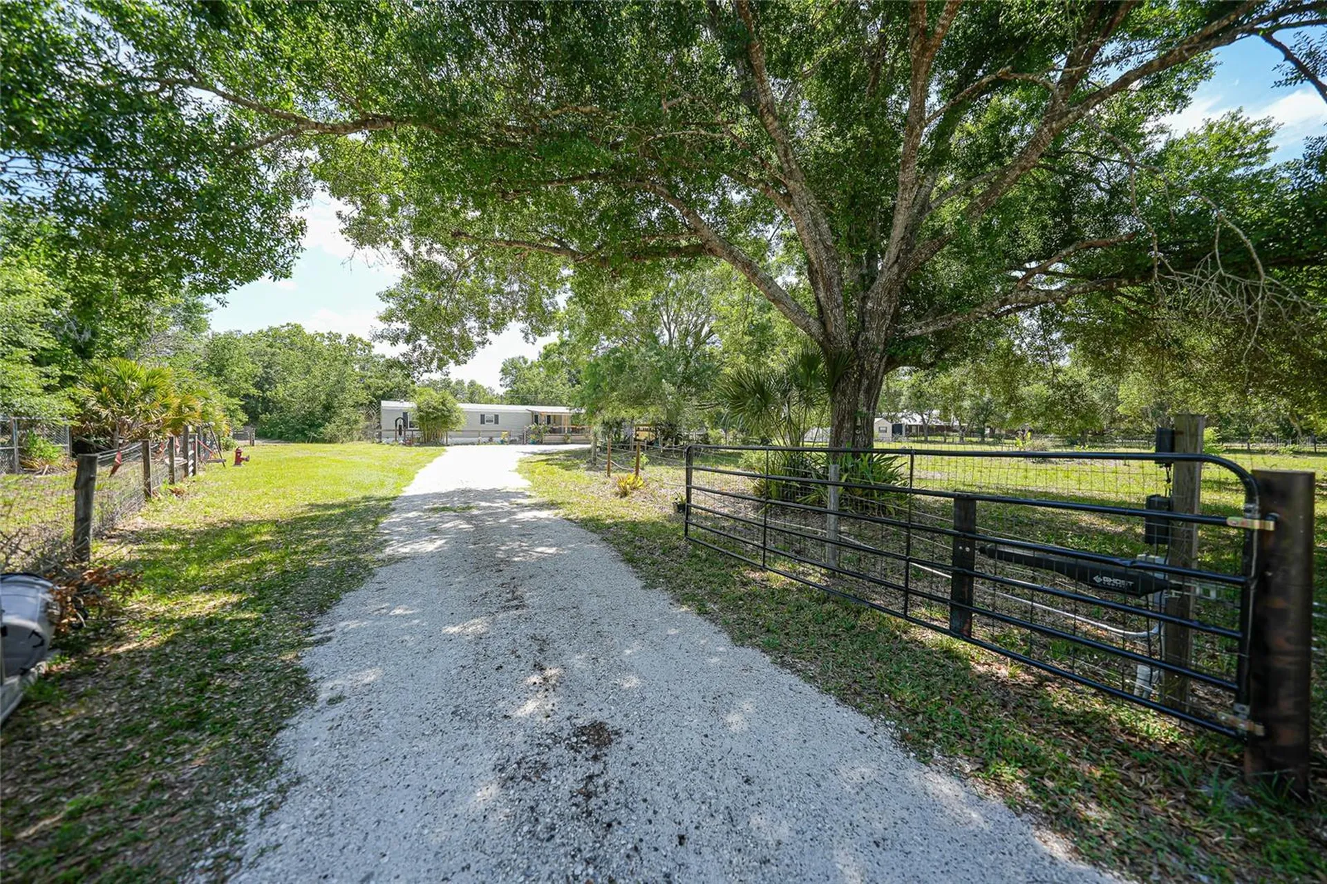 2402 NW Pine Creek Avenue Arcadia FL 34266