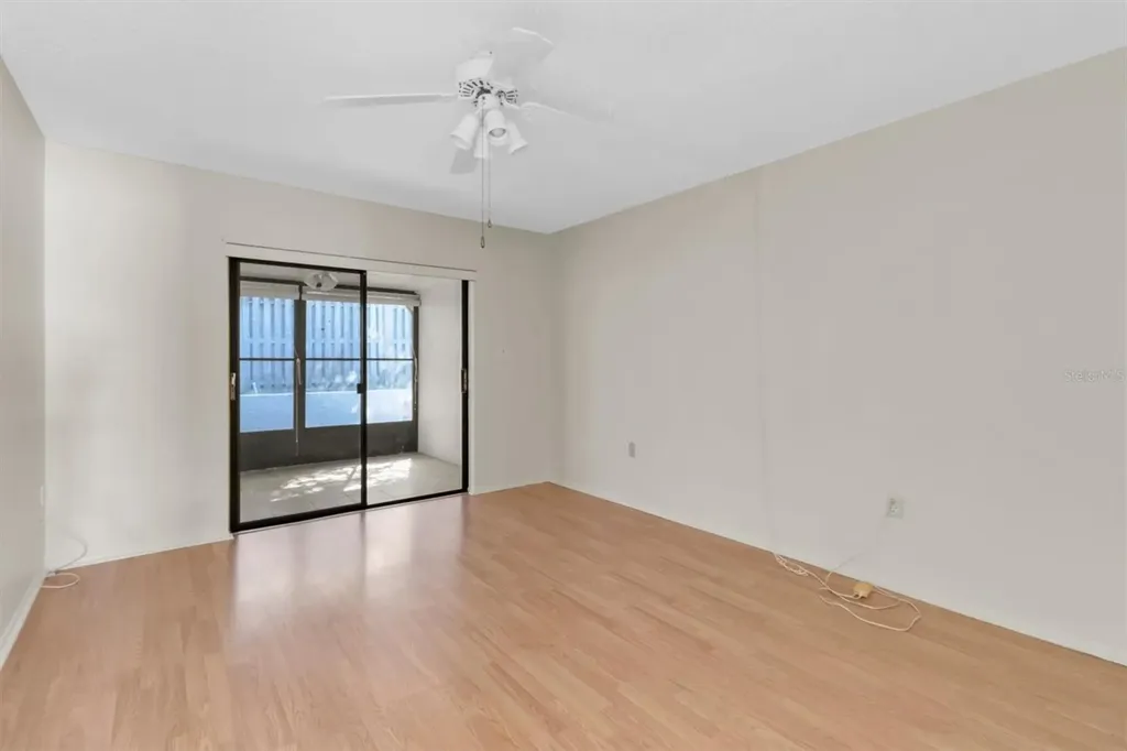 2216 Oak Wind Drive Holiday FL 34691