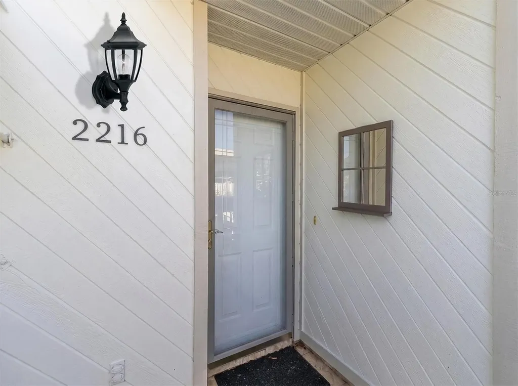 2216 Oak Wind Drive Holiday FL 34691