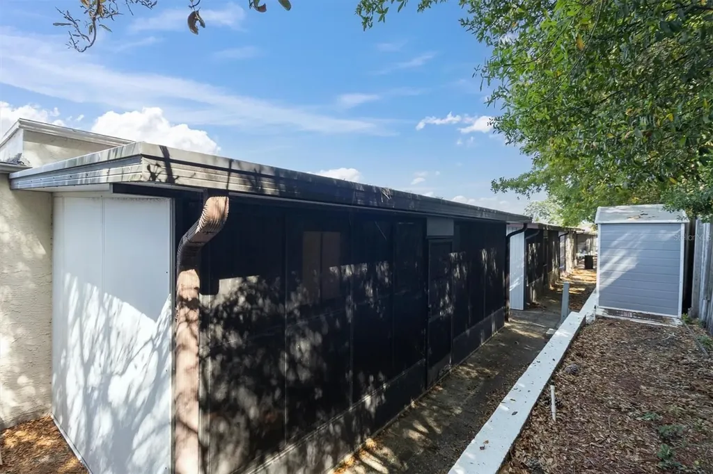 2216 Oak Wind Drive Holiday FL 34691