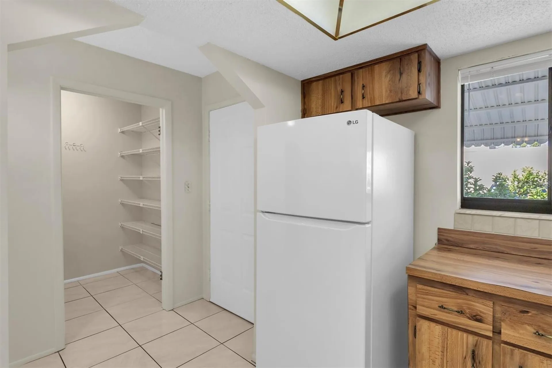 2216 Oak Wind Drive Holiday FL 34691