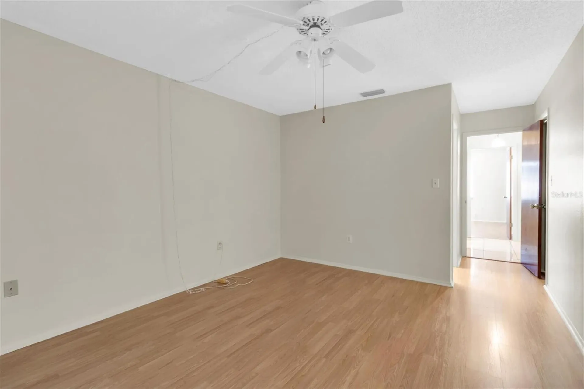 2216 Oak Wind Drive Holiday FL 34691