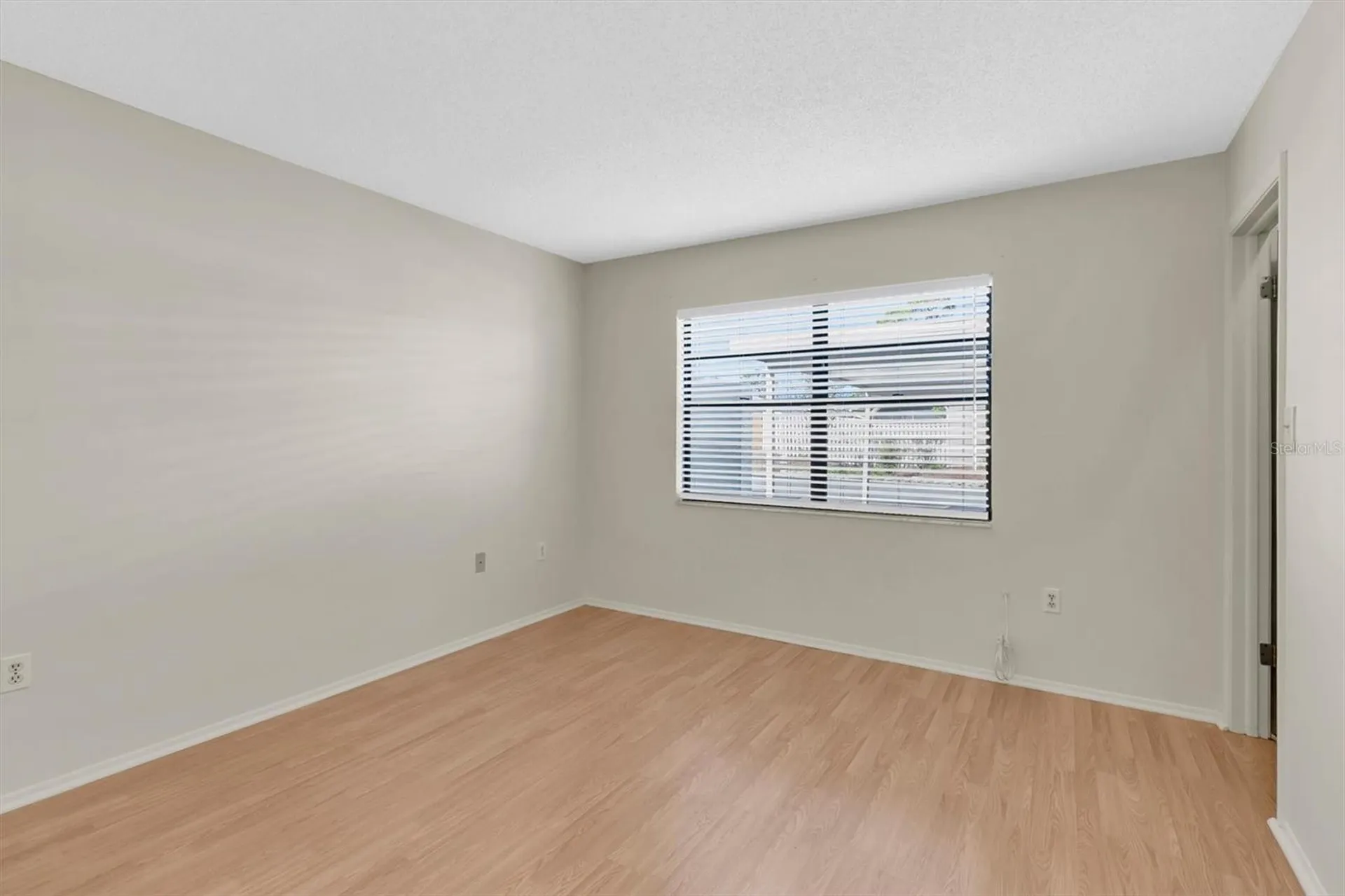 2216 Oak Wind Drive Holiday FL 34691