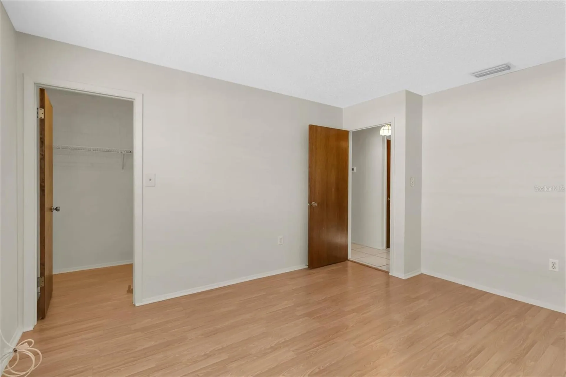 2216 Oak Wind Drive Holiday FL 34691