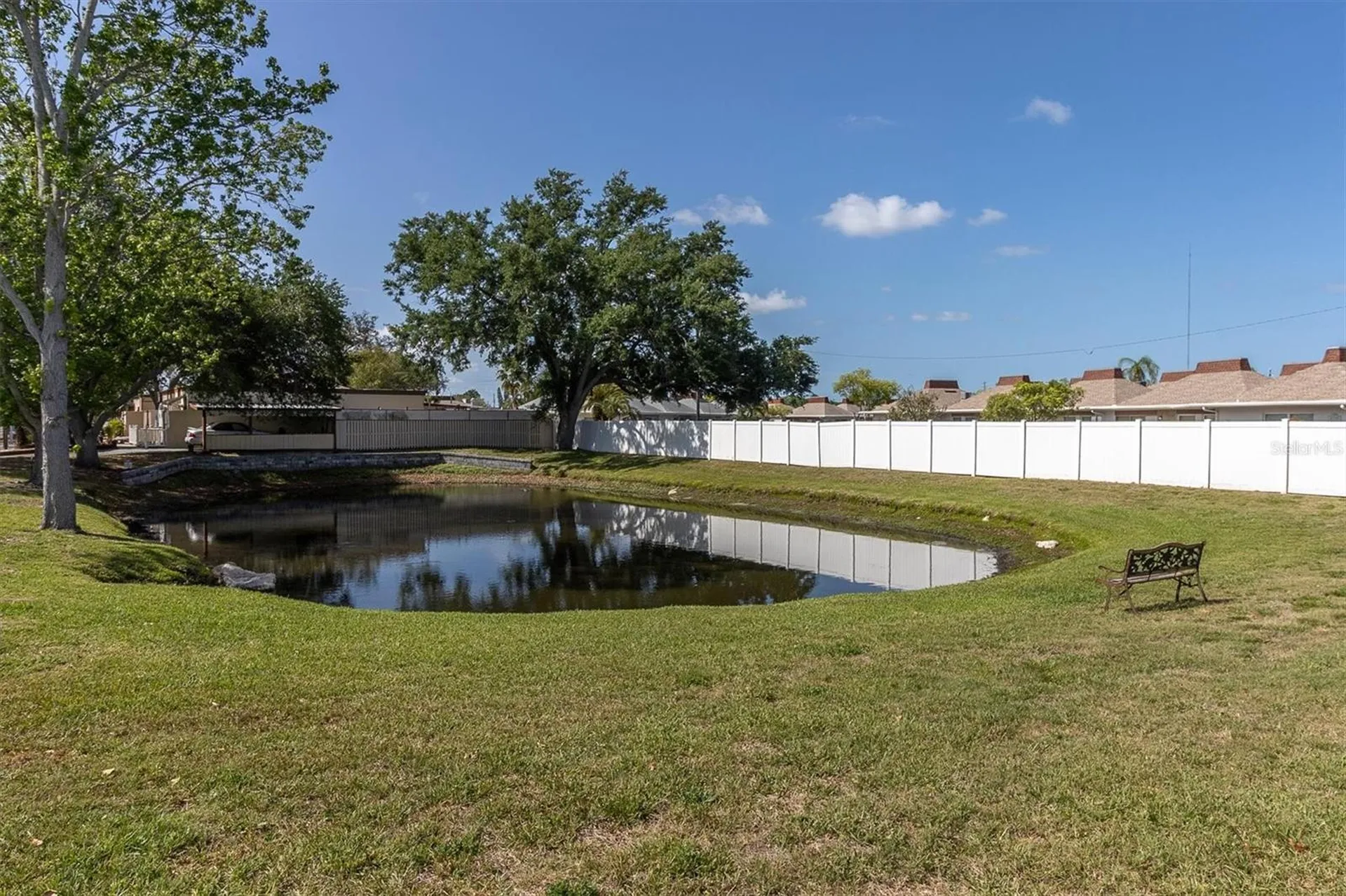 2216 Oak Wind Drive Holiday FL 34691