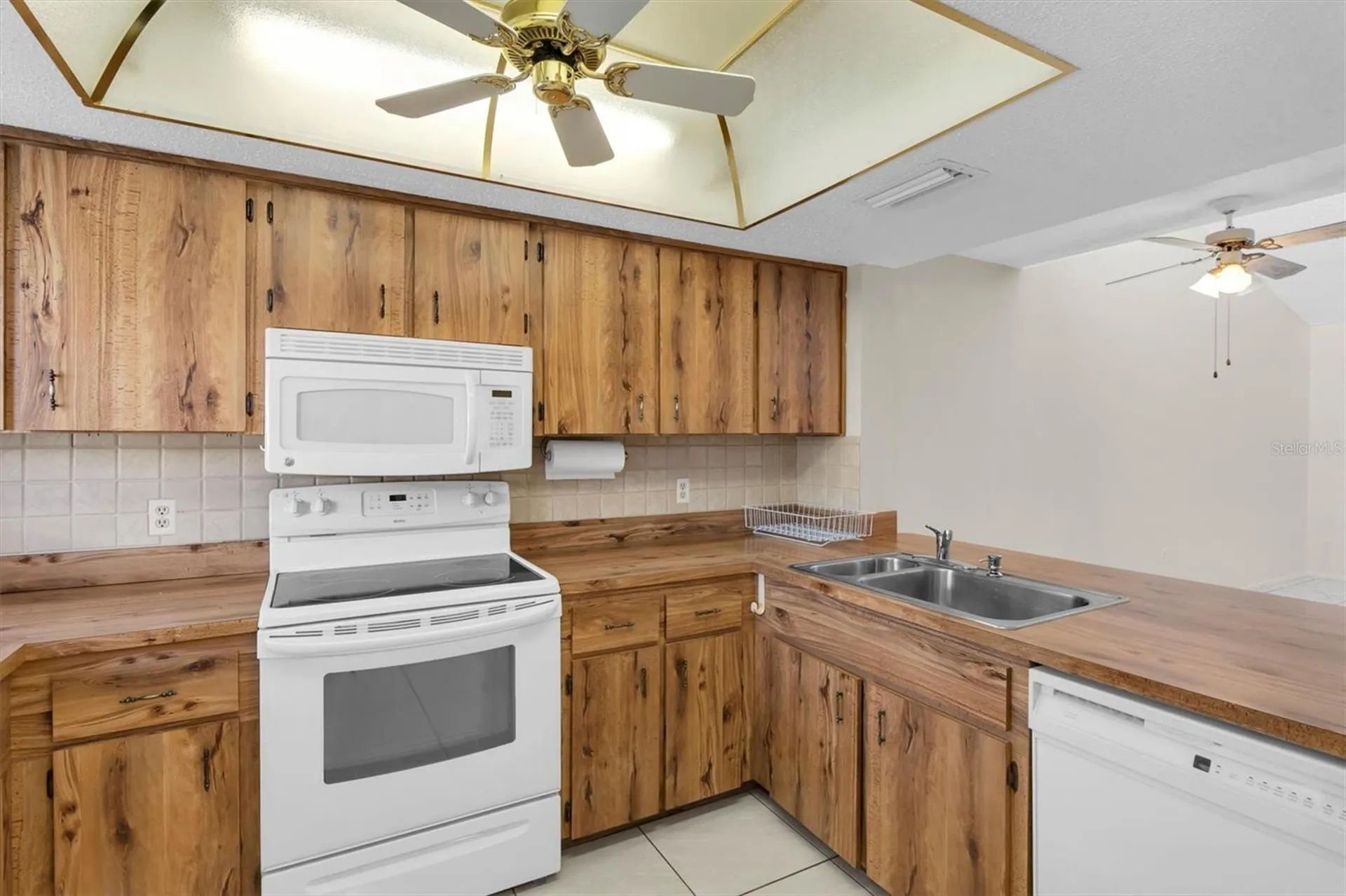 2216 Oak Wind Drive Holiday FL 34691