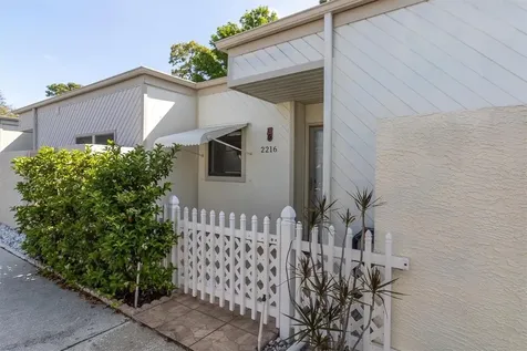 2216 Oak Wind Drive Holiday FL 34691