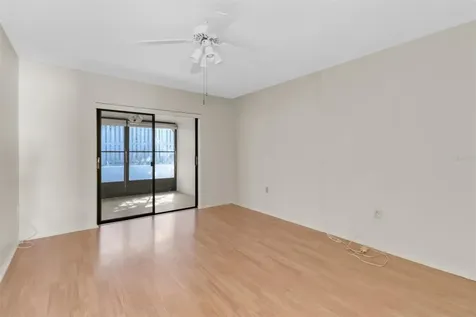 2216 Oak Wind Drive Holiday FL 34691