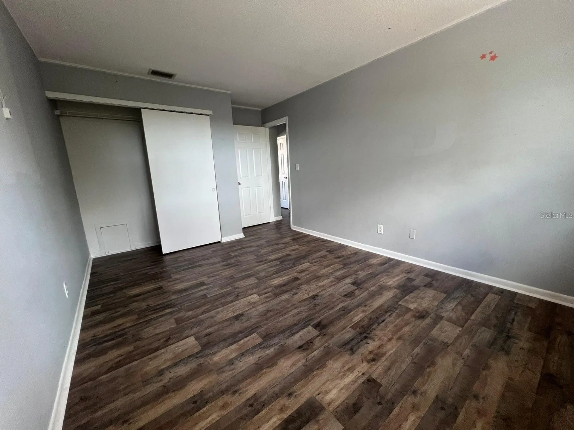 2072 Los Lomas Drive Clearwater FL 33763