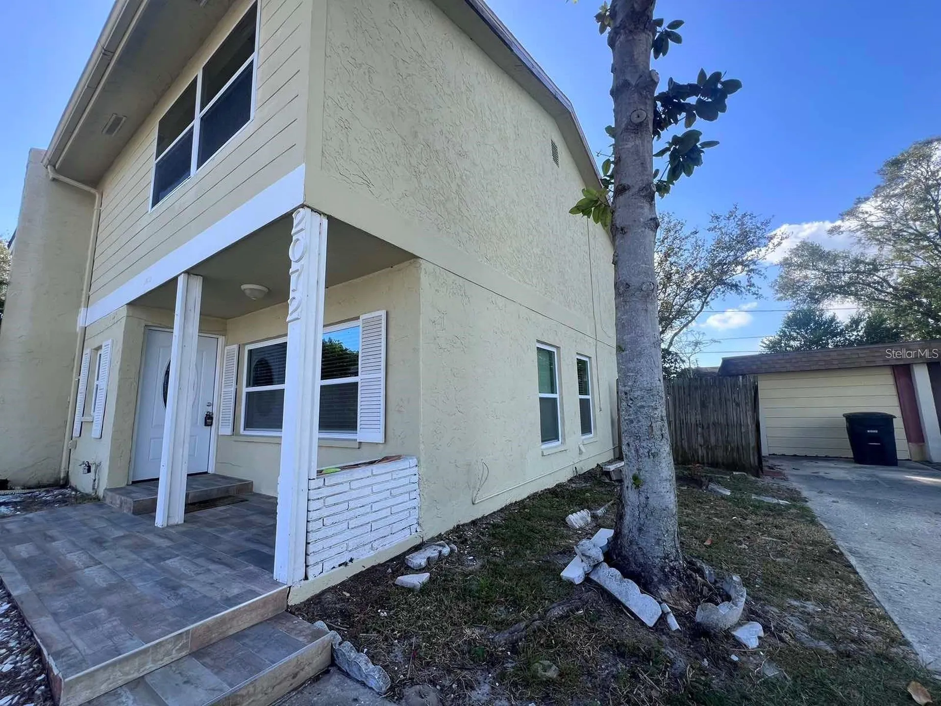 2072 Los Lomas Drive Clearwater FL 33763