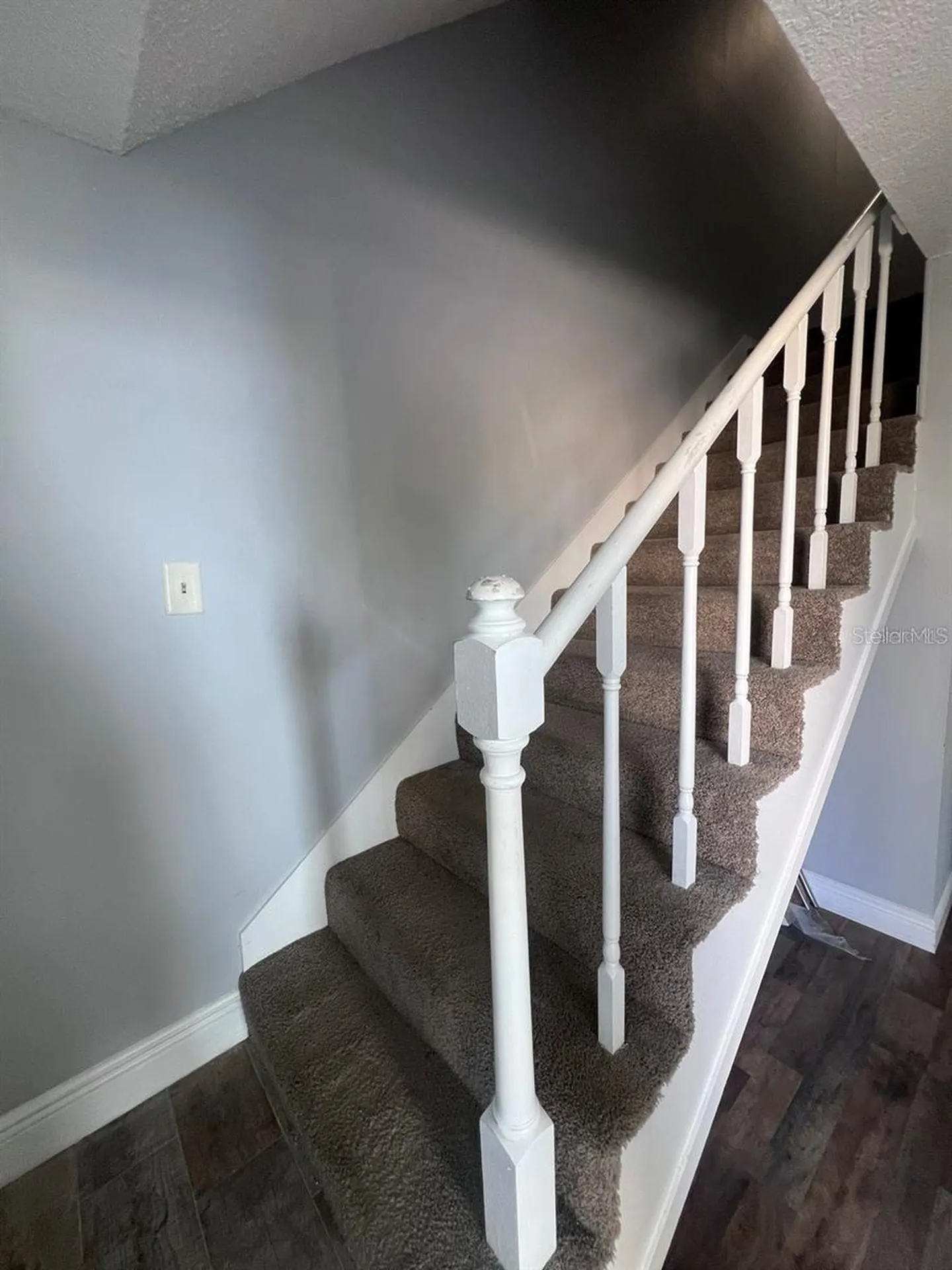 2072 Los Lomas Drive Clearwater FL 33763