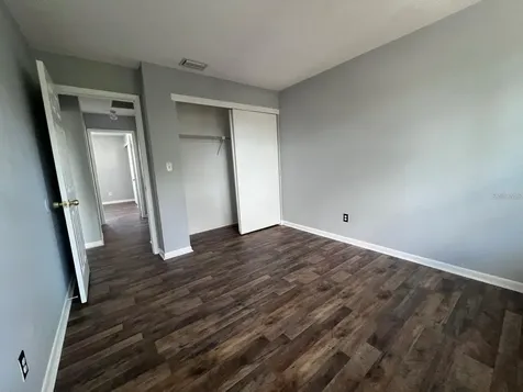 2072 Los Lomas Drive Clearwater FL 33763