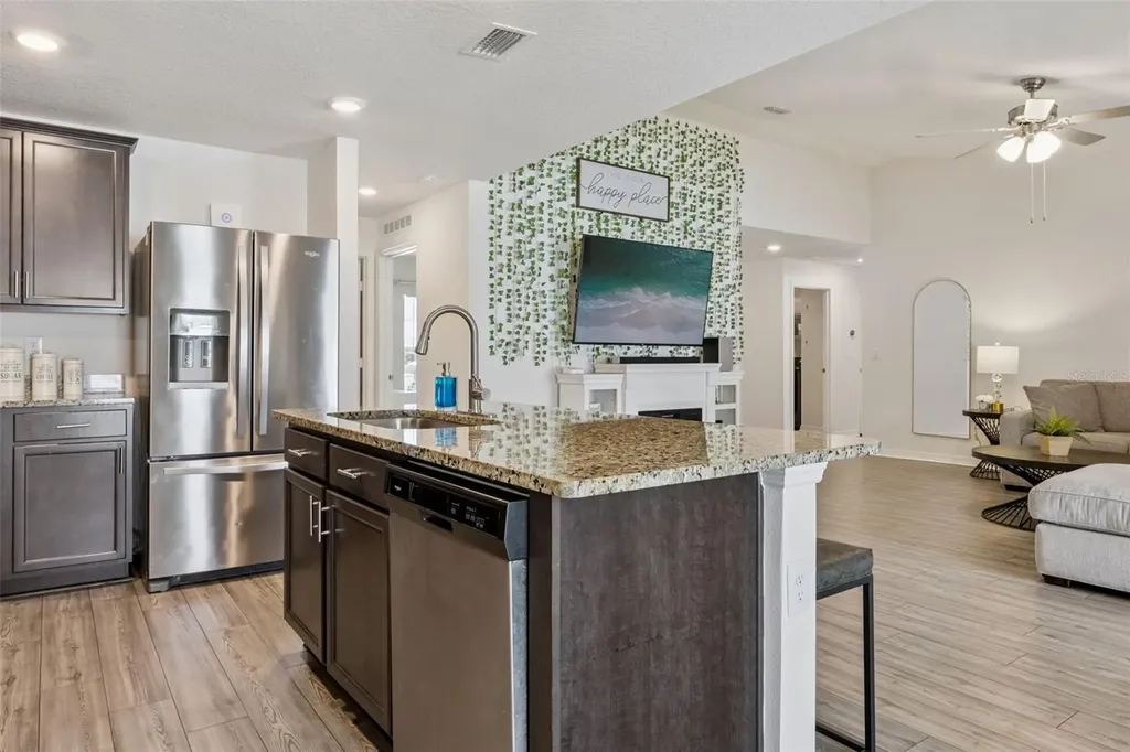 209 Cimarron Drive Kissimmee FL 34759