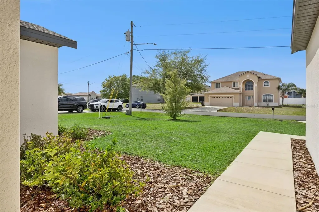 209 Cimarron Drive Kissimmee FL 34759