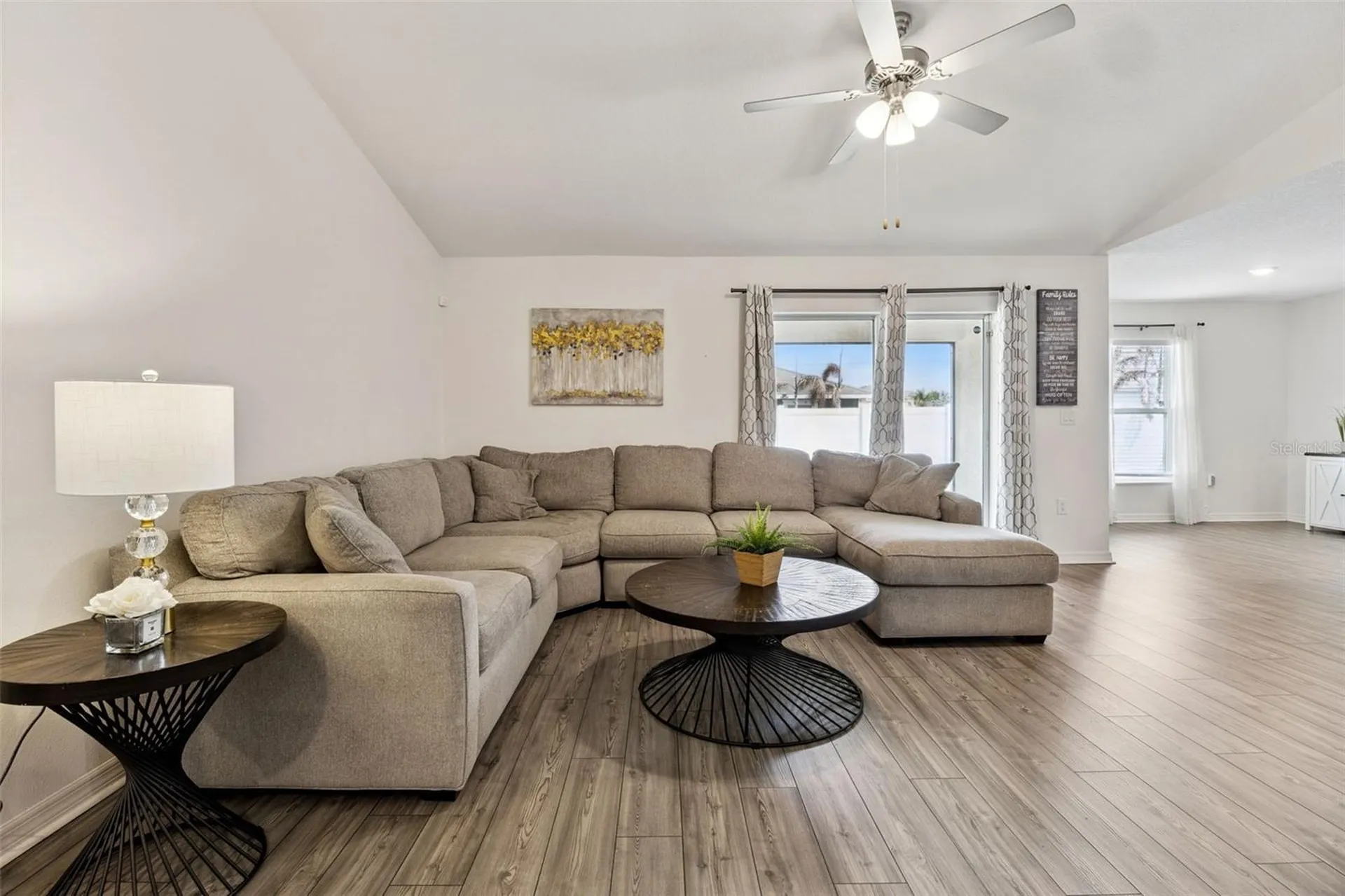 209 Cimarron Drive Kissimmee FL 34759