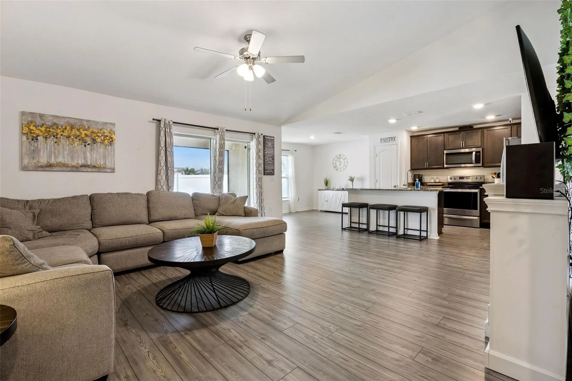 209 Cimarron Drive Kissimmee FL 34759