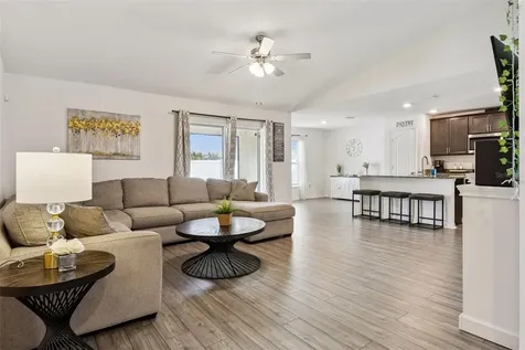 209 Cimarron Drive Kissimmee FL 34759