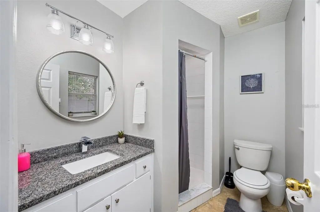 212 W South Avenue Tampa FL 33603