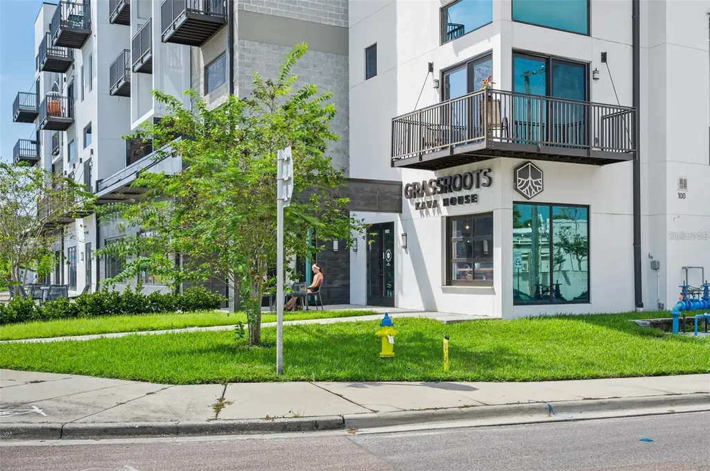 212 W South Avenue Tampa FL 33603
