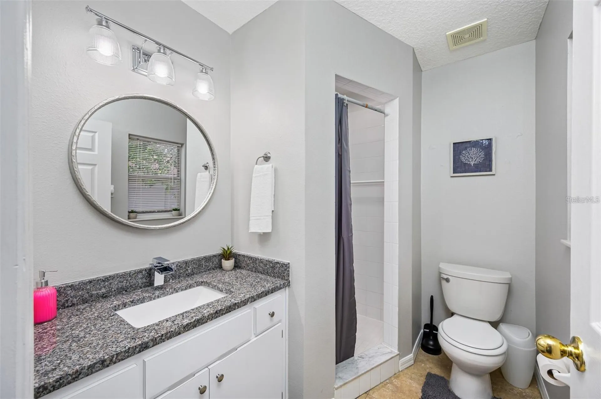 212 W South Avenue Tampa FL 33603