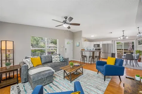 212 W South Avenue Tampa FL 33603