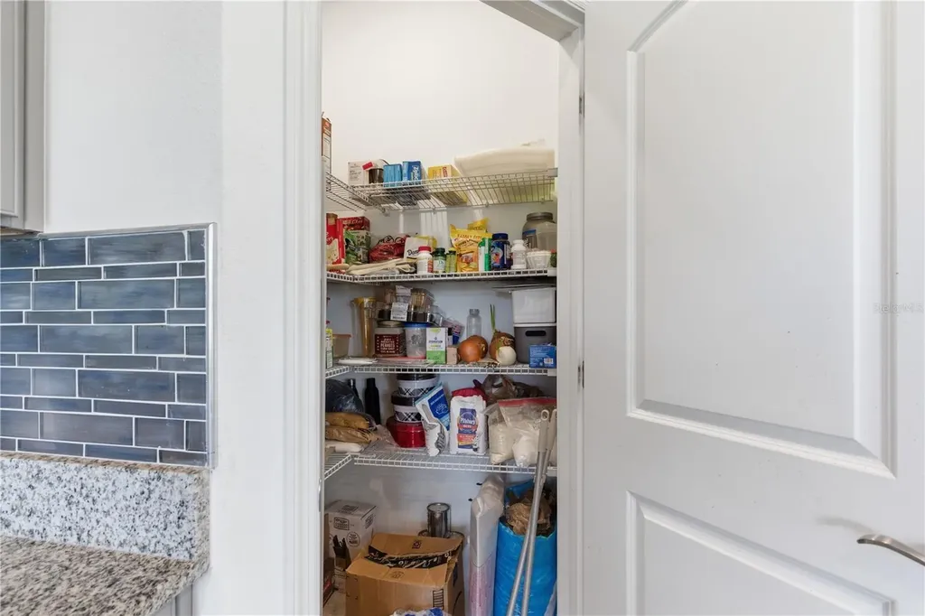 9714 Provencal Avenue Seffner FL 33584