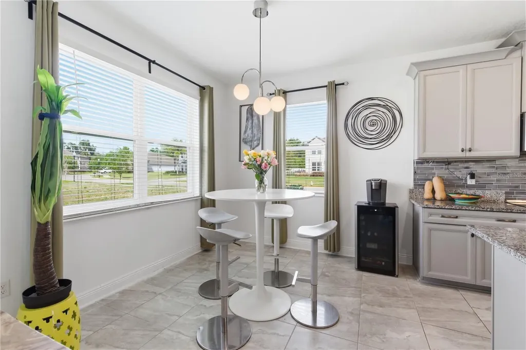 9714 Provencal Avenue Seffner FL 33584