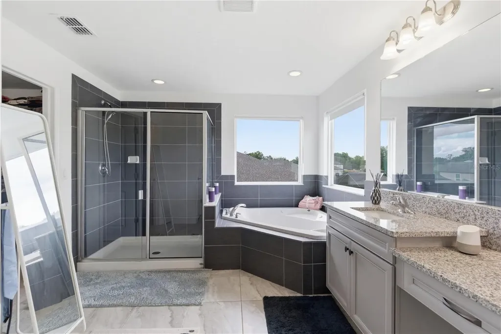 9714 Provencal Avenue Seffner FL 33584