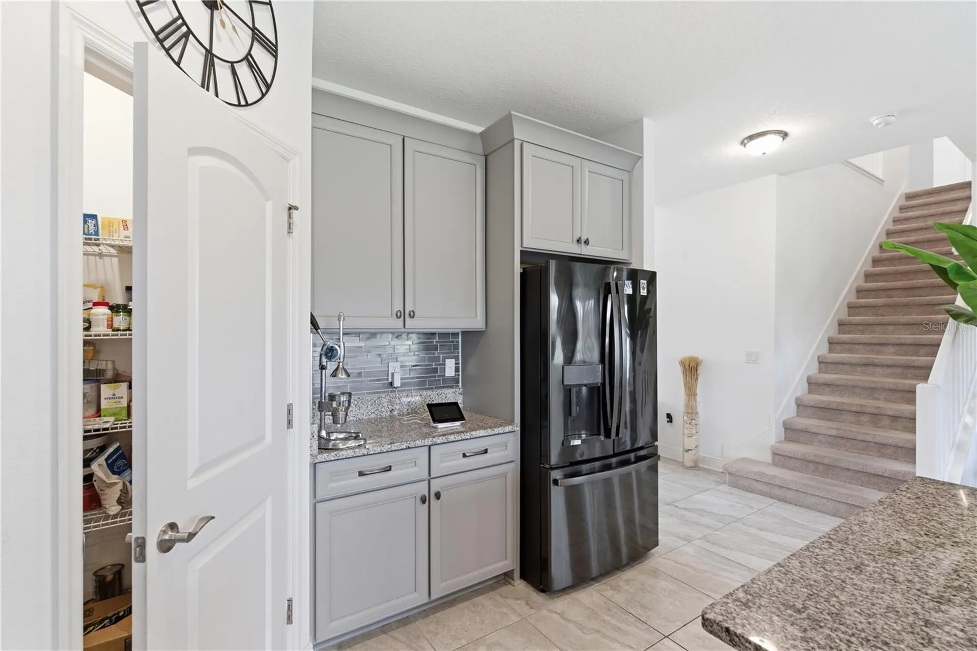 9714 Provencal Avenue Seffner FL 33584