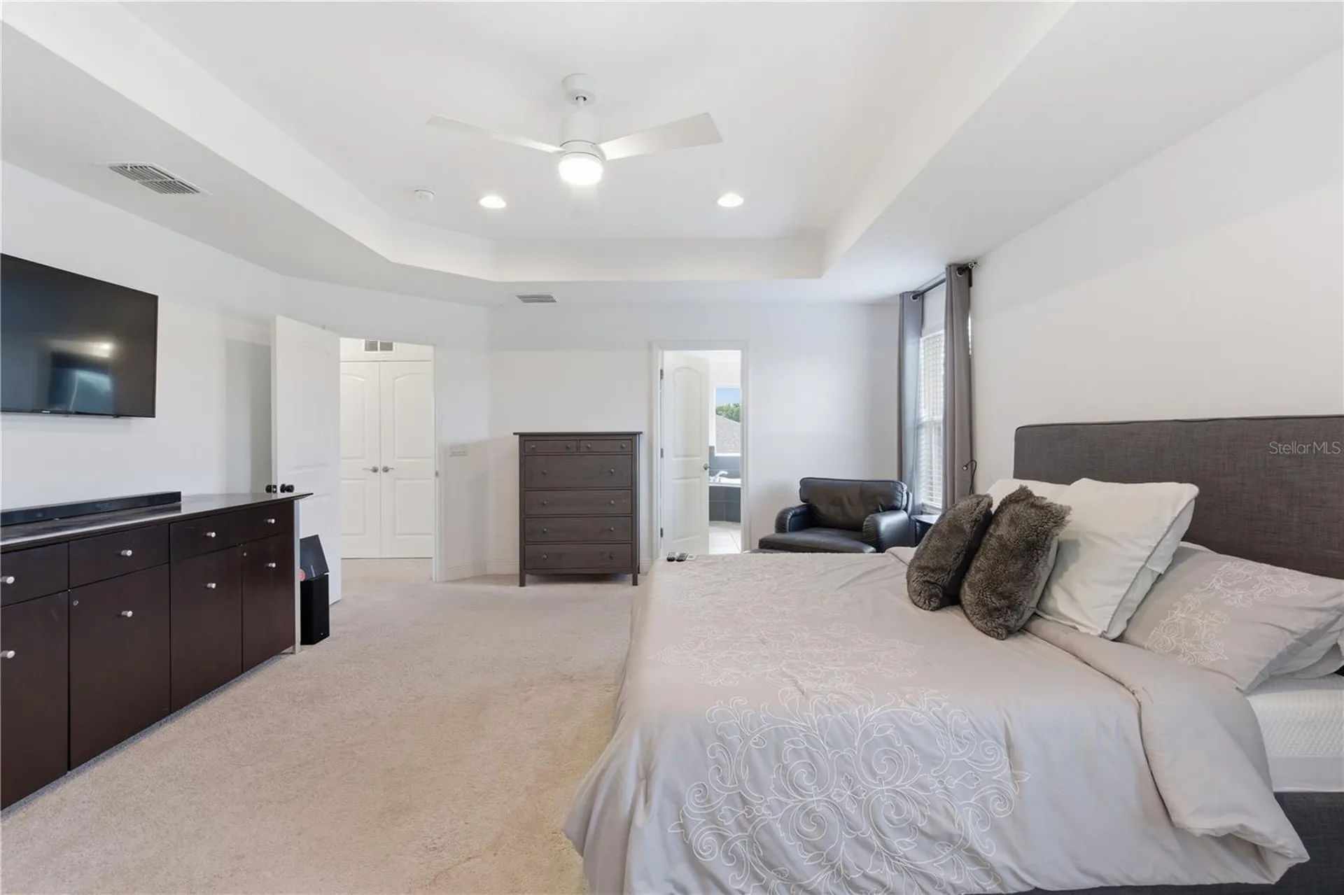 9714 Provencal Avenue Seffner FL 33584