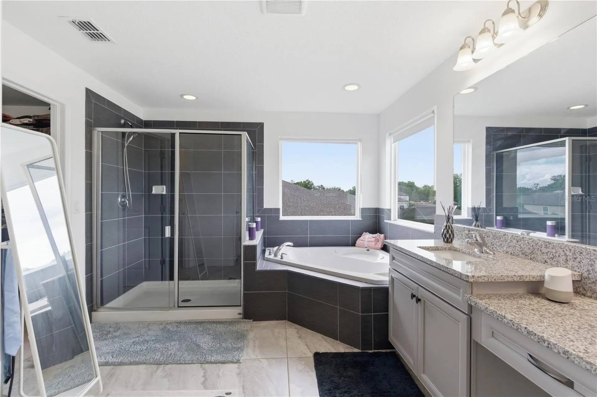 9714 Provencal Avenue Seffner FL 33584