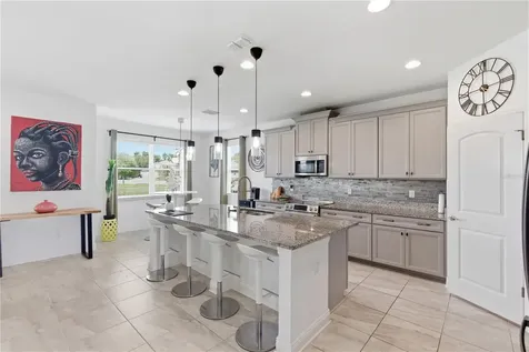 9714 Provencal Avenue Seffner FL 33584