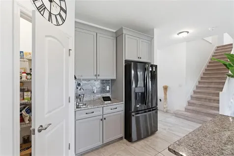 9714 Provencal Avenue Seffner FL 33584
