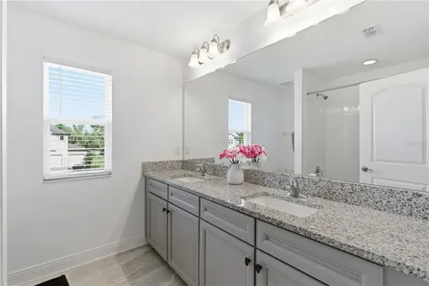 9714 Provencal Avenue Seffner FL 33584
