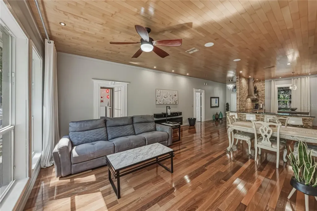 8600 Shenandoah Run Wesley Chapel FL 33544