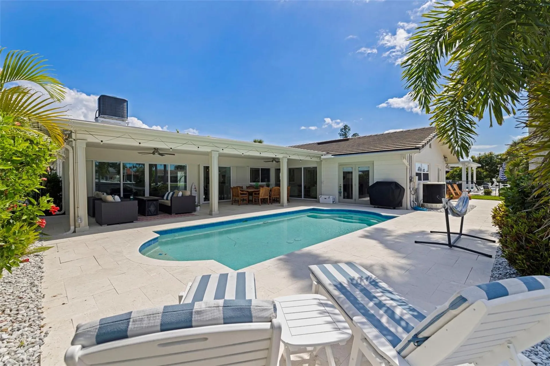 1971 Massachusetts Avenue NE St Petersburg FL 33703