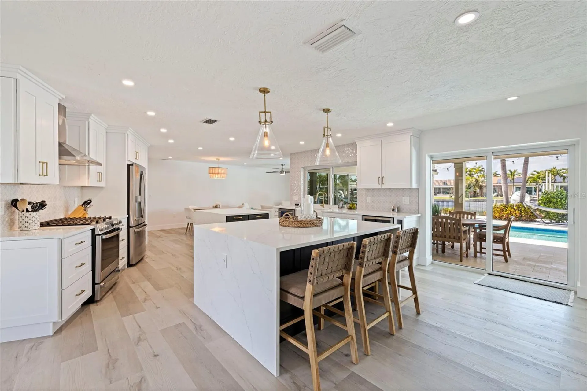 1971 Massachusetts Avenue NE St Petersburg FL 33703