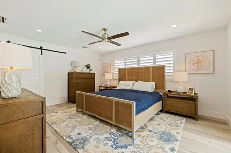 1971 Massachusetts Avenue NE St Petersburg FL 33703