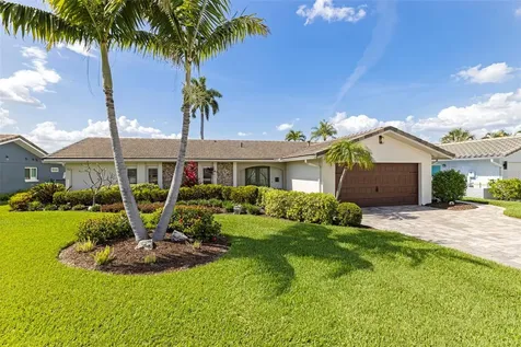 1971 Massachusetts Avenue NE St Petersburg FL 33703