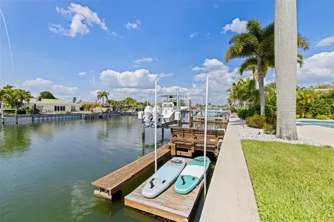 1971 Massachusetts Avenue NE St Petersburg FL 33703