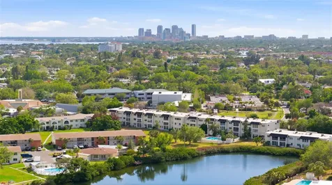 1971 Massachusetts Avenue NE St Petersburg FL 33703